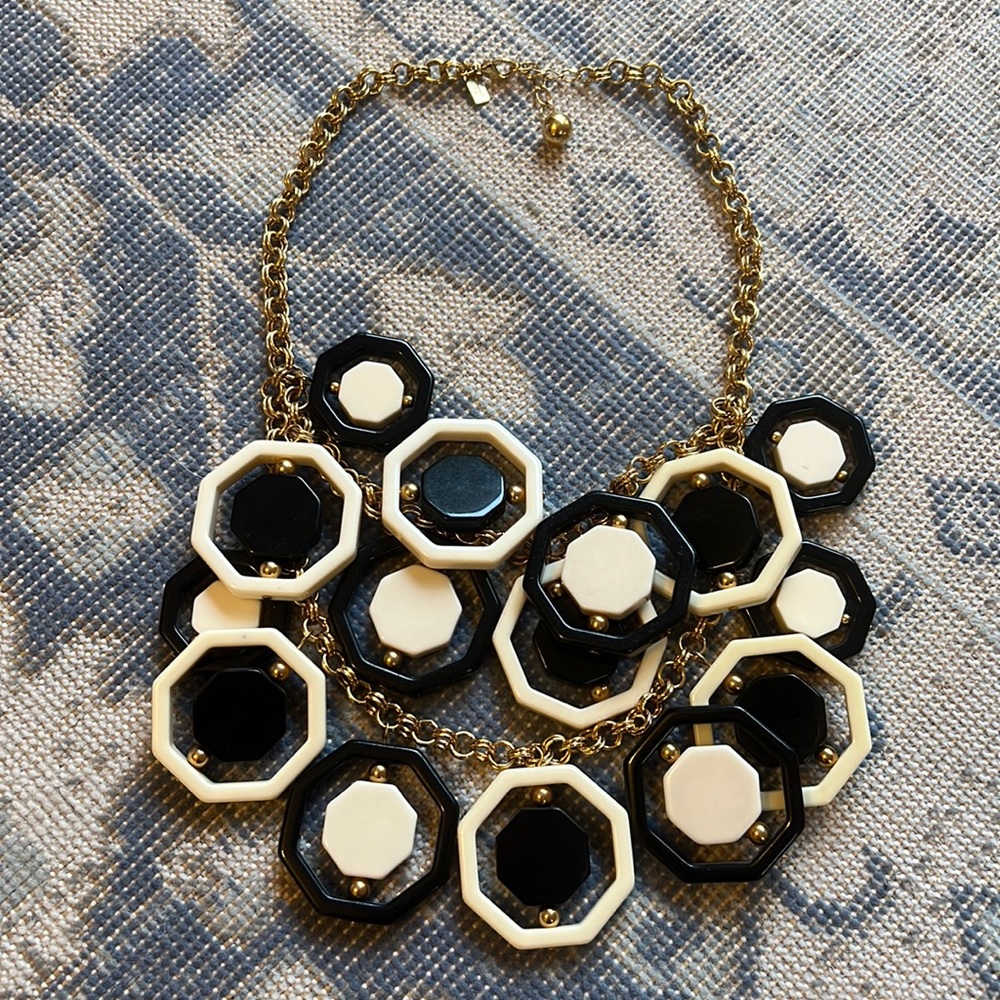 Kate Spade black and cream enamel and gold necklace